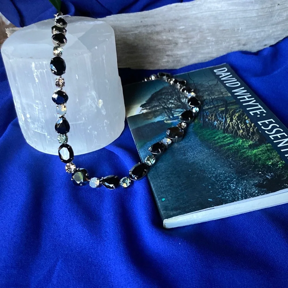 Sorrelli New Black Crystal & Silvertone Narcissus Necklace - Picture 10 of 10